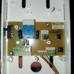 Jak podłączyć domofon Cyfral Smart 5P: Instrukcja krok po kroku