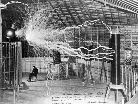  Odkrywca elektryczności i historia jej powstania - przełomowe odkrycie, które zmieniło świat